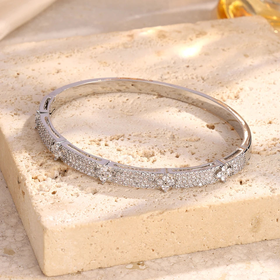 Bracelete Dourado Clássico