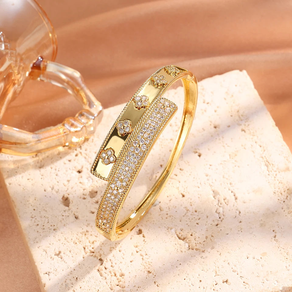 Bracelete Dourado Clássico