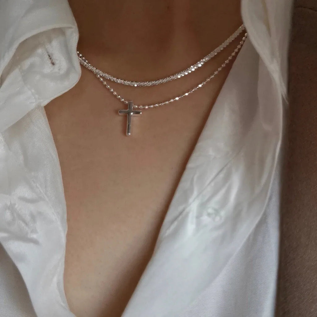 Clavícula Shine – Delicadeza que Ilumina